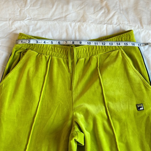 Fila velvet green wide leg track pants size xl - Picture 5 of 6